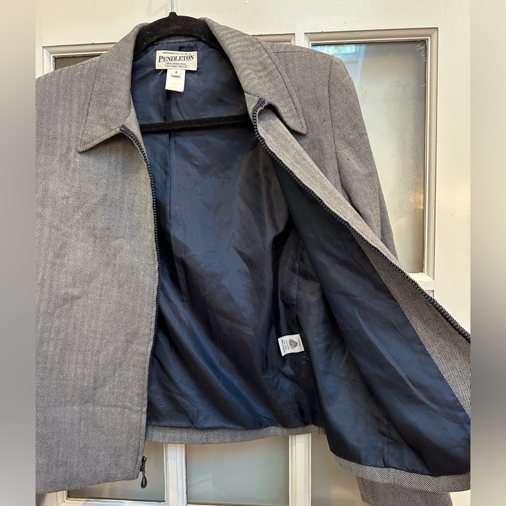 Vintage Pendleton 100% Wool Zip Up Charcoal Gray Tweed Herringbone Jacket Size 6 - Picture 5 of 11